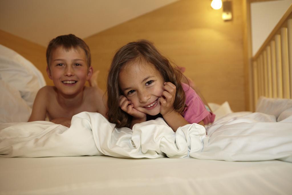 Hotel Zum Loewen - Al Leone Meltina Ngoại thất bức ảnh